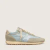 Herrenmodell „Marathon“ mit hellblauem Nylon-Obermaterial und pastellblauem Stern