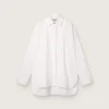 Oversize-Hemd für Damen aus weißer Baumwolle mit Plissee-Detail und Schmucksknöpfen