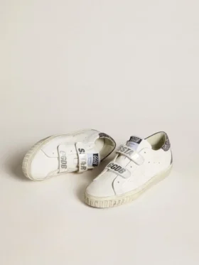 Bio-basierte Old-School-Sneaker mit perforiertem Stern und glitzernder Fersenlasche