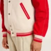 Bomberjacke in Used-Look in Weiß und Rot mit Stickerei