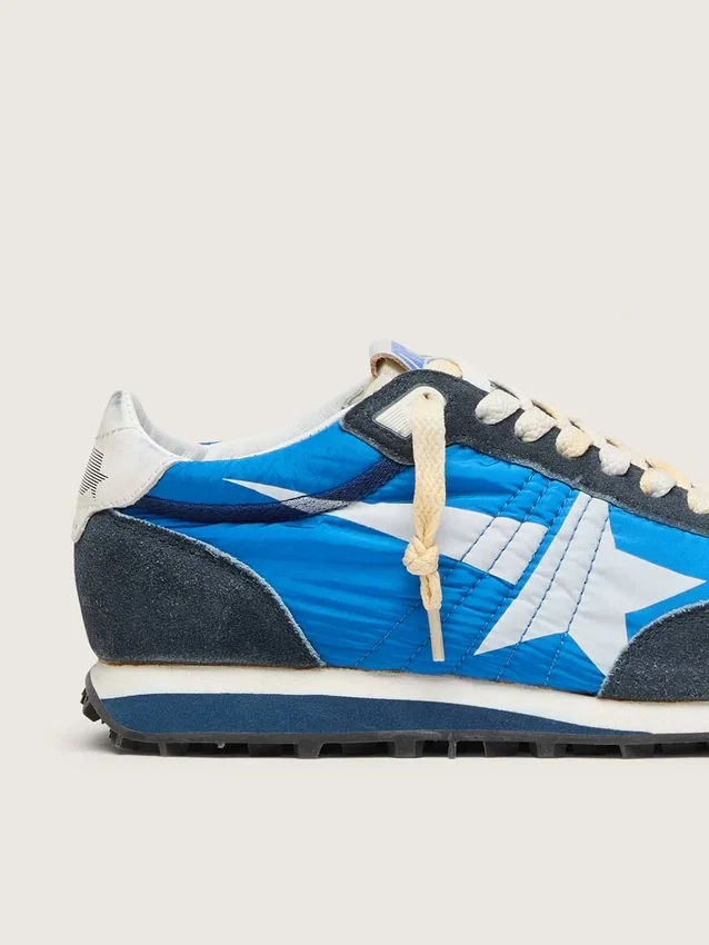 Herren-Marathon mit blauem Nylon-Obermaterial und weißem Stern