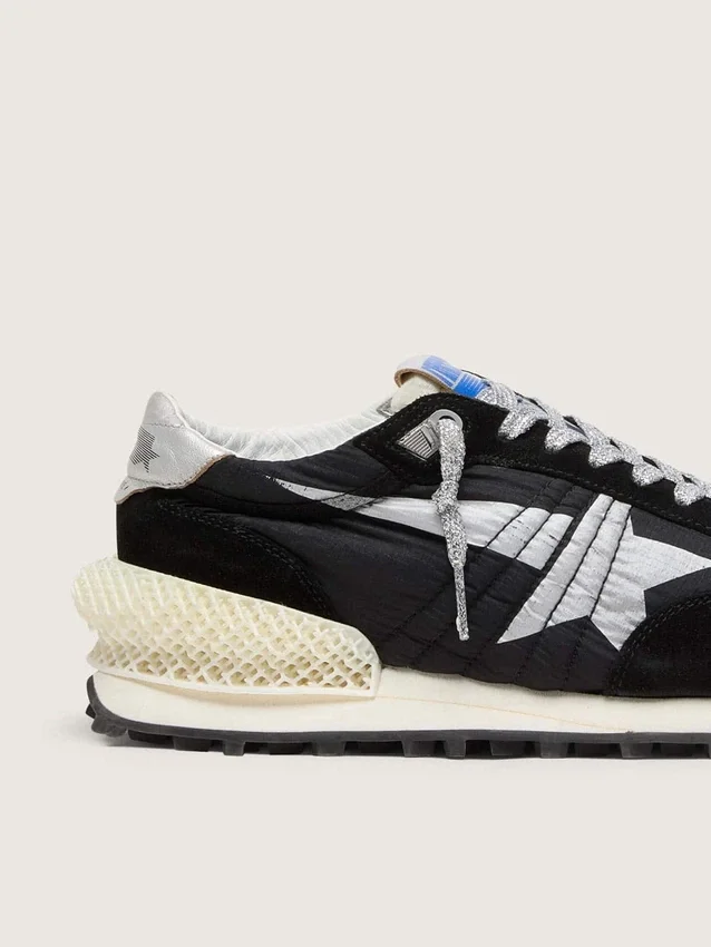 Damen-Marathon mit schwarzem Obermaterial aus Ripstop-Nylon und silbernem Stern