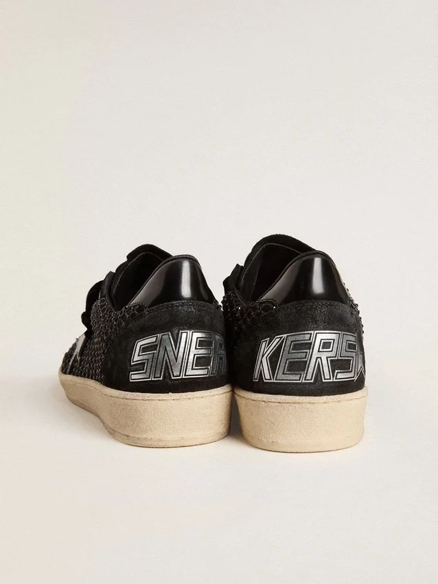Damen-Sneaker „Ball Star“ aus Mesh mit Swarovski-Kristallen sowie einem Stern und einer Fersenlasche aus schwarzem laminiertem Leder