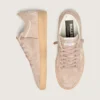 Damen-Sneaker „Ball Star“ aus puderrosa Wildleder mit metallisch-goldenem Stern