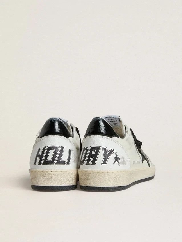 Damen-Sneaker „Ball Star Wishes“ aus Nappaleder mit schwarzem Naplak-Stern und Fersenlasche