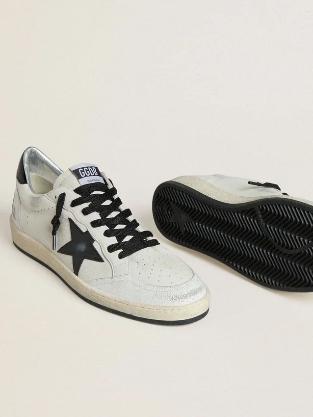 Damen-Sneaker „Ball Star Wishes“ aus Nappaleder mit schwarzem Naplak-Stern und Fersenlasche