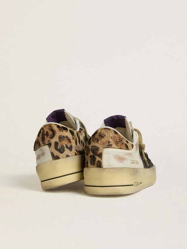 Damen-Stardan aus Nappa und Mesh mit Fersenlasche aus Ponyfell mit Leopardenmuster