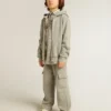 Graues Melange-Kapuzensweatshirt mit Aufdruck auf der Rückseite
