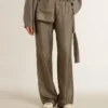 Grüne Damenhose aus einer Viskose-Seiden-Mischung mit Blumenmuster