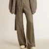 Grüne Damenhose aus einer Viskose-Seiden-Mischung mit Blumenmuster