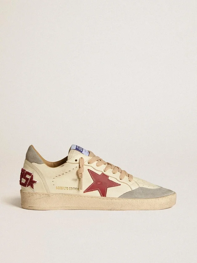 Herren-Ball Star LTD aus Nappaleder mit rotem Lederstern und grauer Fersenlasche aus Wildleder