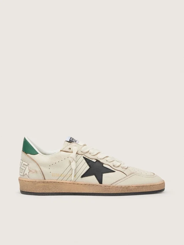 Herren-Sneaker „Ball Star“ mit schwarzem Lederstern und grüner Lederlasche an der Ferse