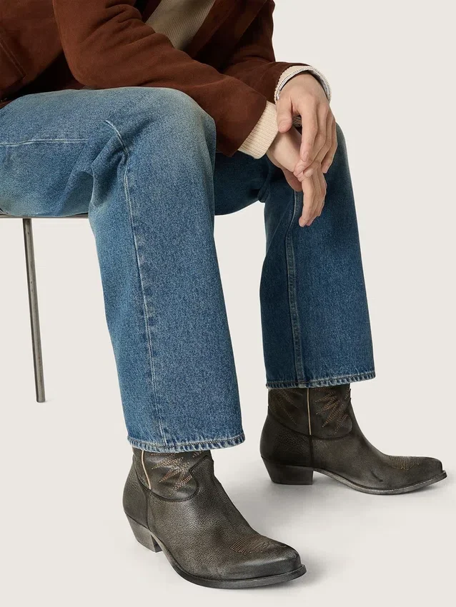 Herren-Stiefel „Wish Star“ aus schwarzem Leder mit silbernem Stern