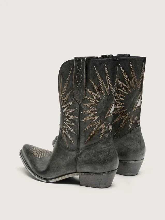 Herren-Stiefel „Wish Star“ aus schwarzem Leder mit silbernem Stern