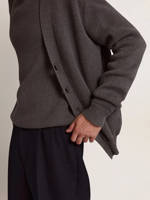 Herren-Strickjacke aus melierter grauer Baumwolle mit Logo auf der Rückseite