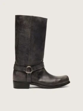 Hohe Damen-Biker-Stiefel aus schwarzem Leder mit Riemen und silberfarbener Schnalle