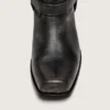 Hohe Herren-Bikerstiefel aus schwarzem Leder mit Riemen und silberfarbener Schnalle
