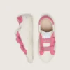 „Young Old School“ aus cremefarbenem Leder mit rosa Stern und Einsätzen aus Wildleder