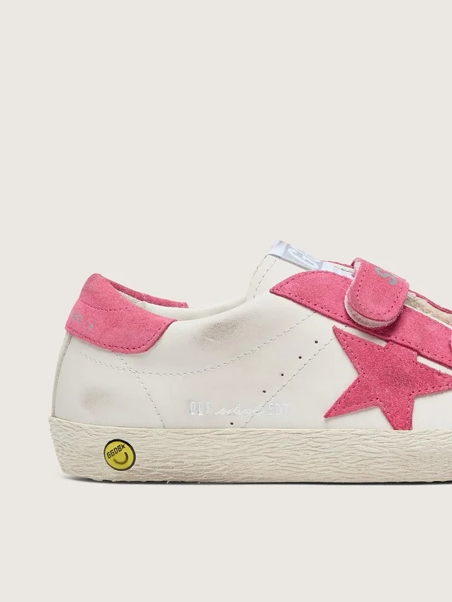 „Young Old School“ aus cremefarbenem Leder mit rosa Stern und Einsätzen aus Wildleder