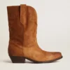Low Wish Star Stiefel aus cognacfarbenem Wildleder mit eingearbeitetem Stern