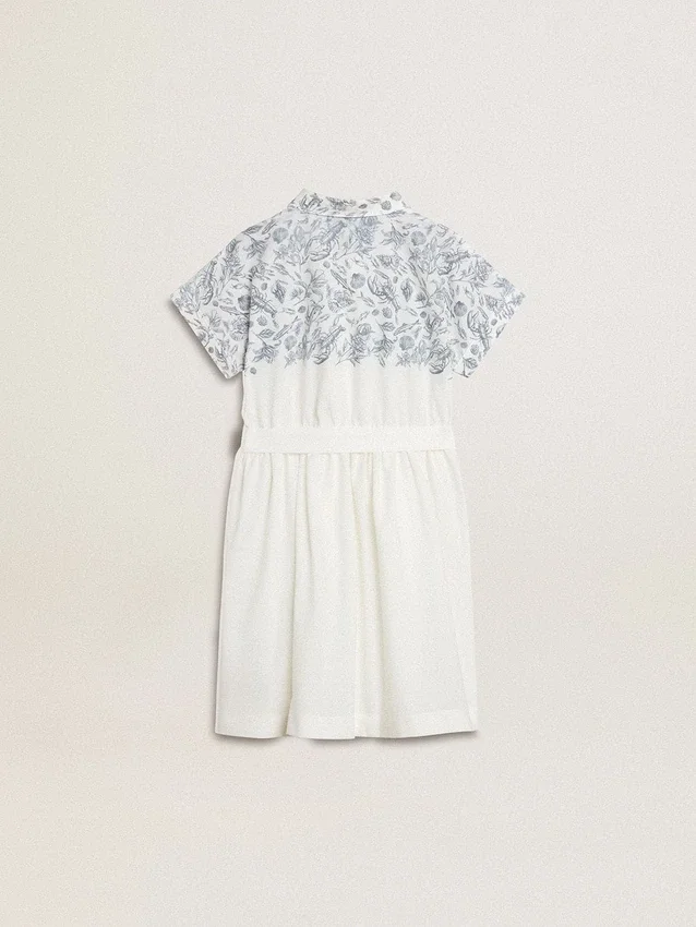 Mädchen-Hemdkleid aus weißem Baumwoll-Canvas mit blauem Marinemuster und weißer Paspel