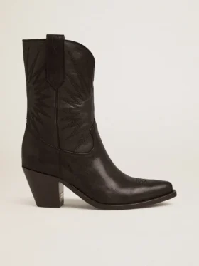 Niedrige „Wish Star“-Stiefel aus schwarzem Leder mit Ton-in-Ton-eingearbeitetem Stern
