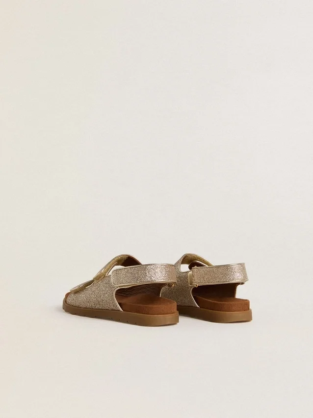 Noa Young Sandalen aus Mikroglitzer- und Platinleder