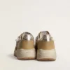 „Running Sole“ aus beigem Nubukleder mit beigem Lederstern