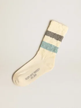 Socken in gealtertem Weiß mit zweifarbigen Streifen
