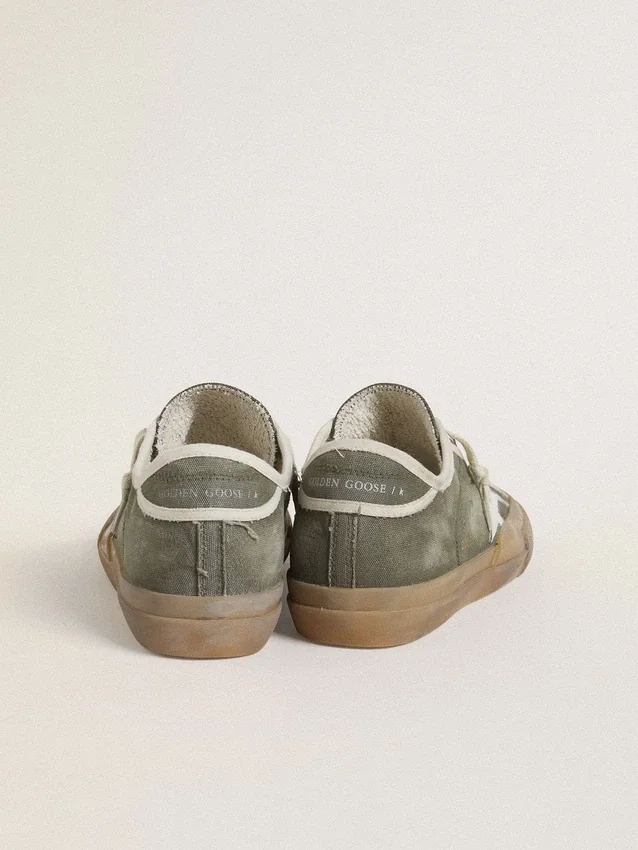 Super-Star LTD für Damen aus grünem Canvas mit weißem Lederstern