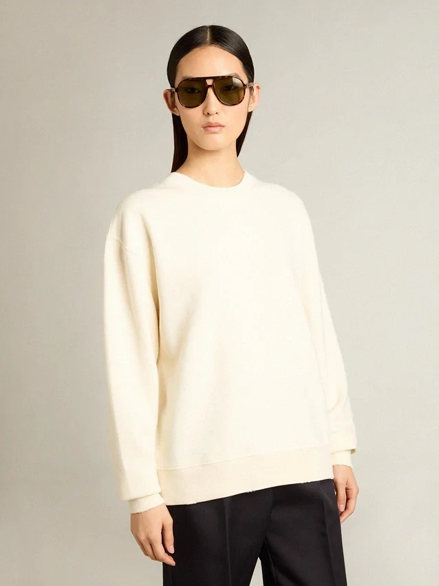 Sweatshirt in gealtertem Weiß mit umgekehrtem Logo auf der Rückseite – Jersey Capsule