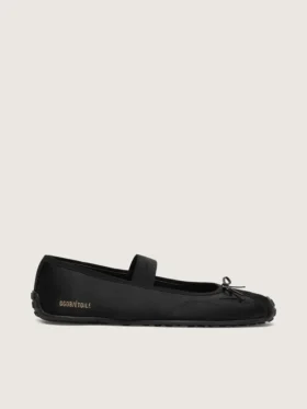 Étoile Ballerinas aus schwarzem Satin mit schwarzem, gesticktem Stern und elastischem Riemen