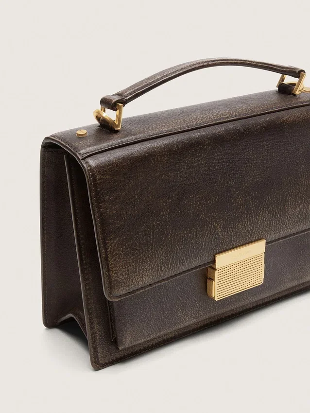 Venezia-Tasche aus vintage-braunem, geprägtem Leder mit goldenen Details