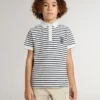 Weißes Baumwoll-Polohemd für Jungen mit marineblauen Streifen und Stickerei