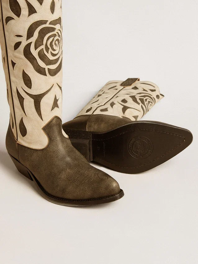 „Wish Star“-Stiefel aus schwarzem und weißem Leder mit eingearbeiteter Rose und Stern