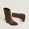 „Wish Star“-Stiefel aus taubengrauem Leder mit Ton-in-Ton-Einlagen