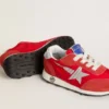 Young Marathon aus rotem Nylon mit aufgedrucktem Stern und Lederlasche an der Ferse